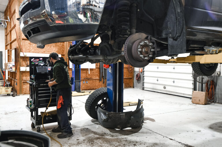 How Many Control Arms Does a Vehicle Have?