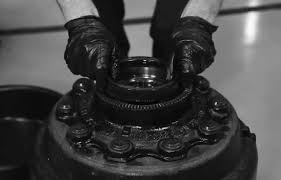 &nbsp;How do I know if I have a faulty wheel seal?