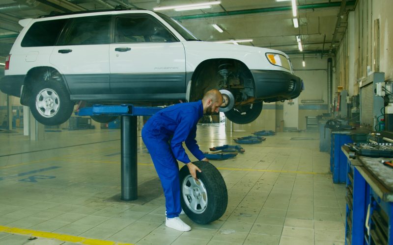 pexels-artempodrez-8985660