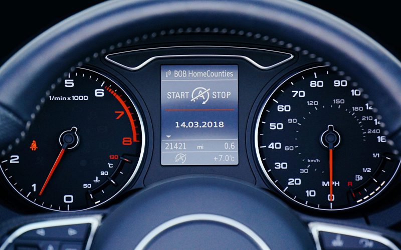 pexels-mikebirdy-945443